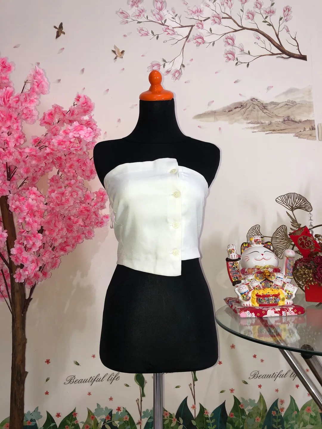 Tube top putih kancing samping — baju thrift preloved