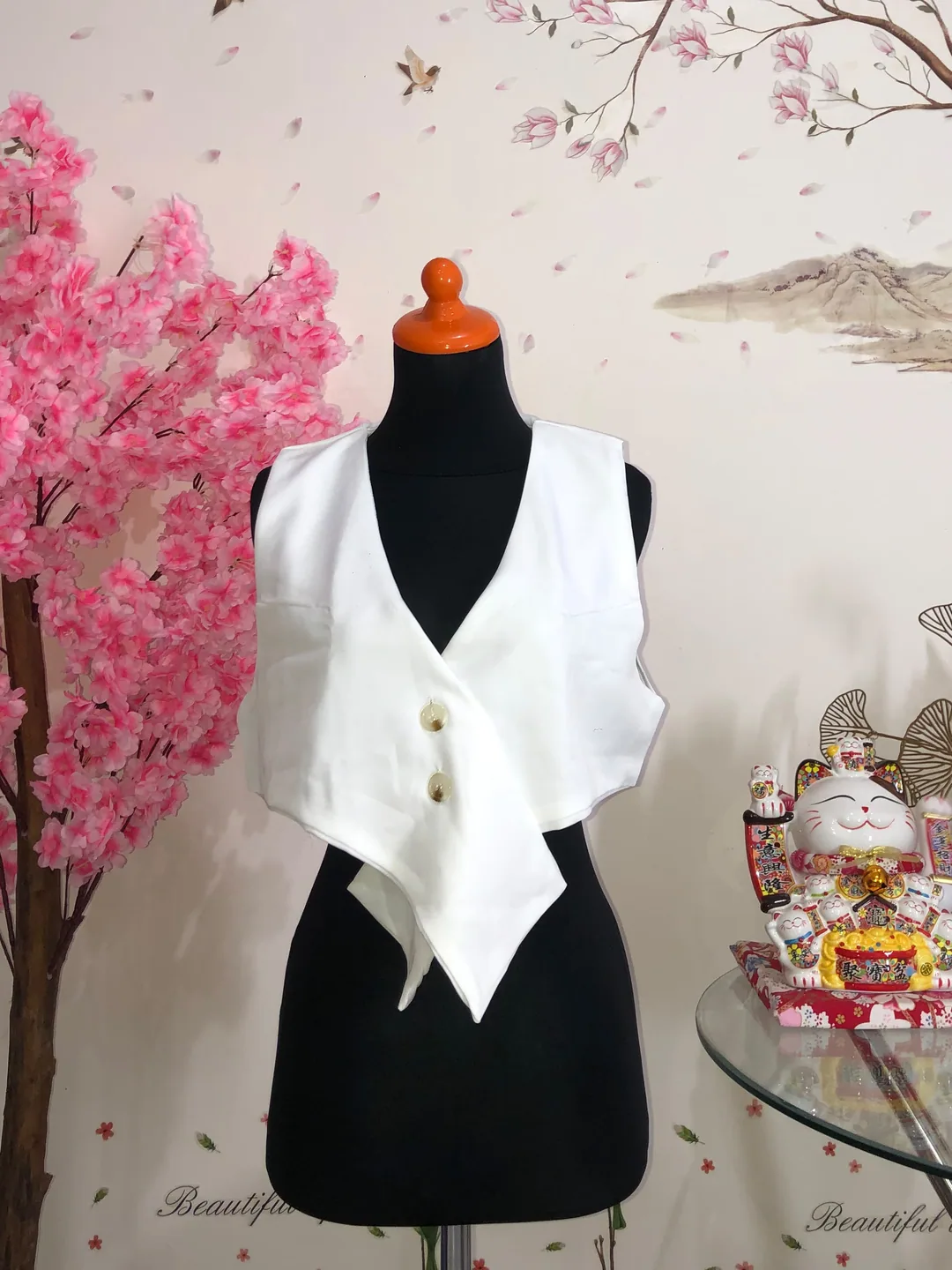 Vest asimetris putih — baju thrift preloved