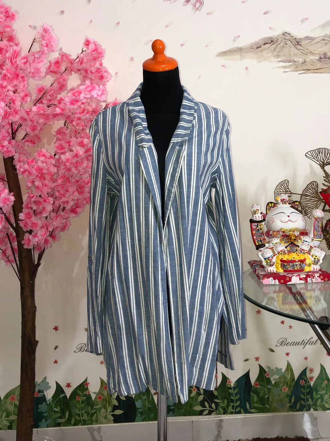 Outer blazer panjang salur biru-putih — baju thrift preloved
