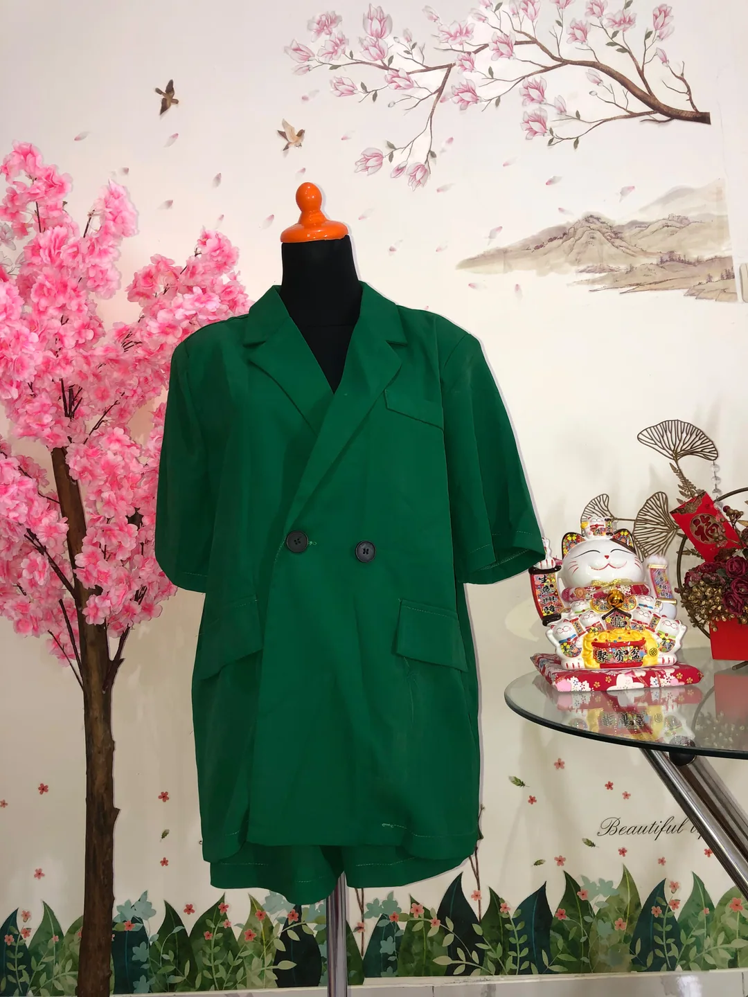 Set blazer lengan pendek + celana pendek hijau — baju thrift preloved